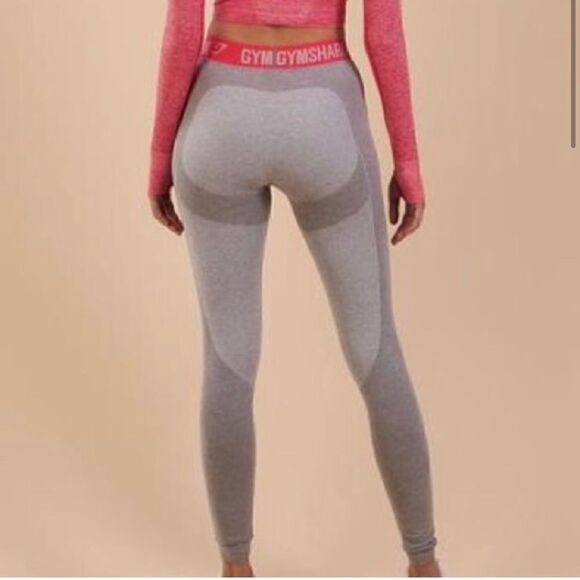 ♥️ GymShark Grey Leggings with Pink Waistband (new with out tags) size Medium V3 - Picture 11 of 14